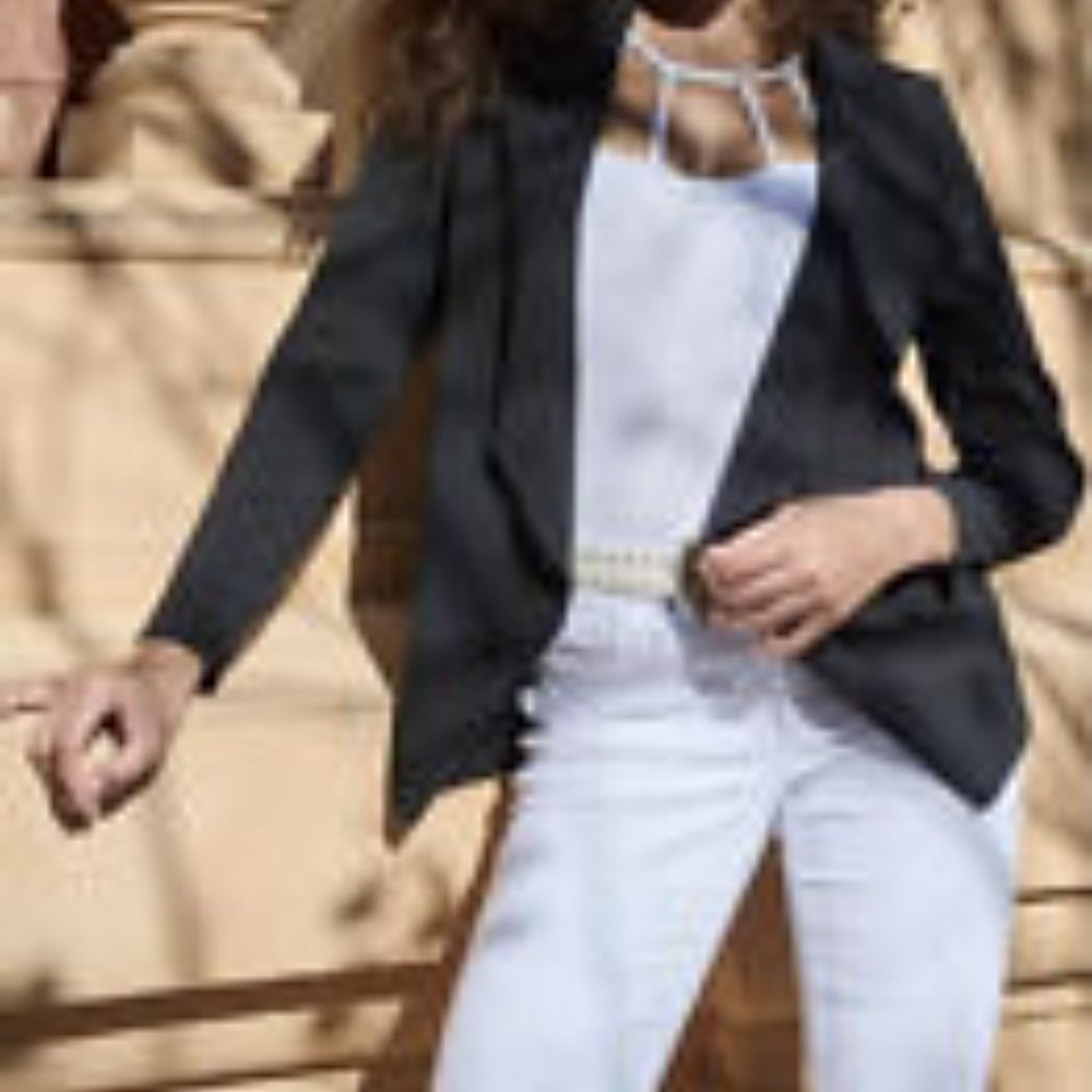 Venus Women’s SZ 10 Black Waterfall Open Blazer
